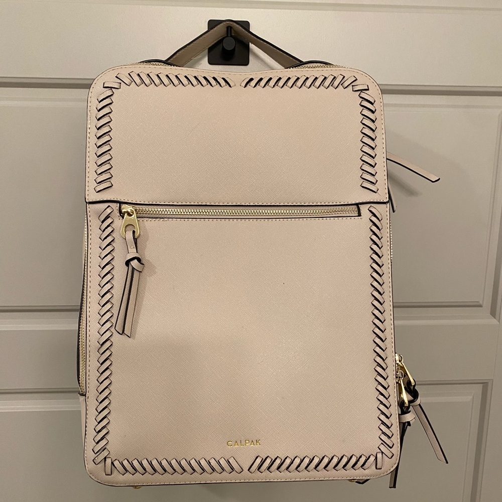 Calpak ‘Kaya’ 15” Laptop Bag in Cream / Beige